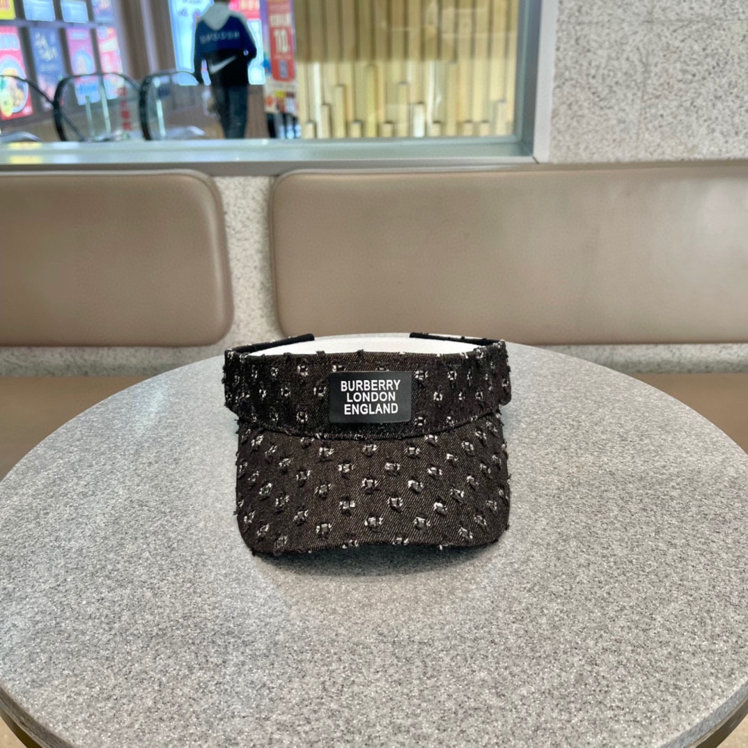 【BURBERRY  バーバリー】【数量限定】空のシルクハット-BRAND OFF