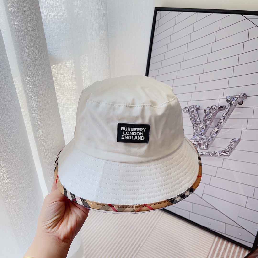 BURBERRY( バーバリー)フィッシャーマンズハット-BRAND OFF
