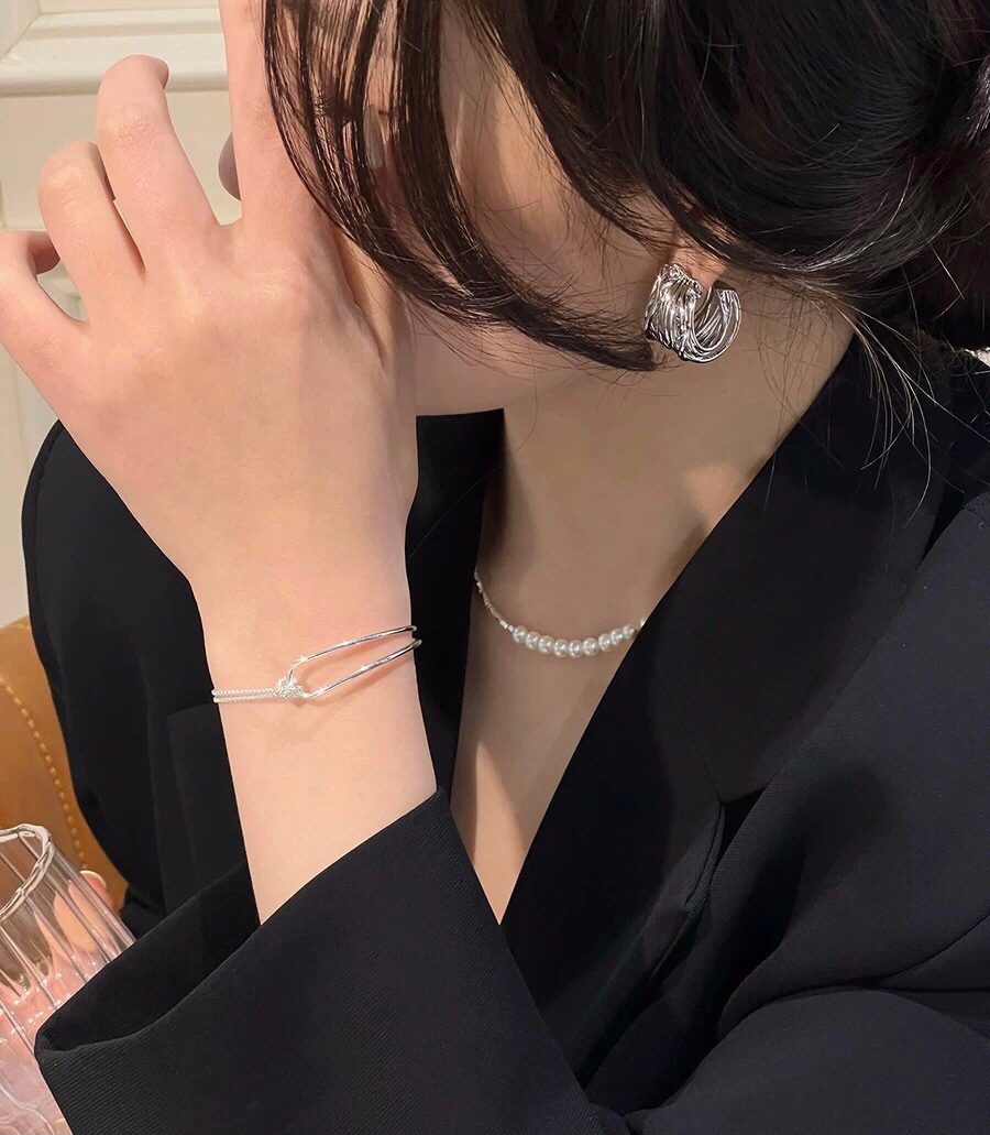 【BALENCIAGA 】 バレンシアガ   ファッションスタイルのイヤリング-BRAND OFF