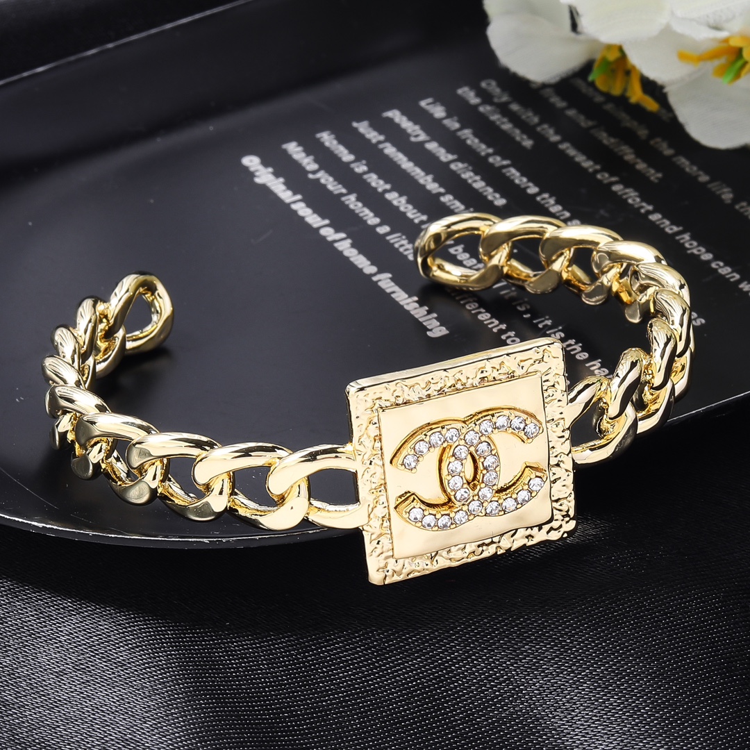 【CHANEL】ブレスレット、ファッションシンプルなスタイル-BRAND OFF
