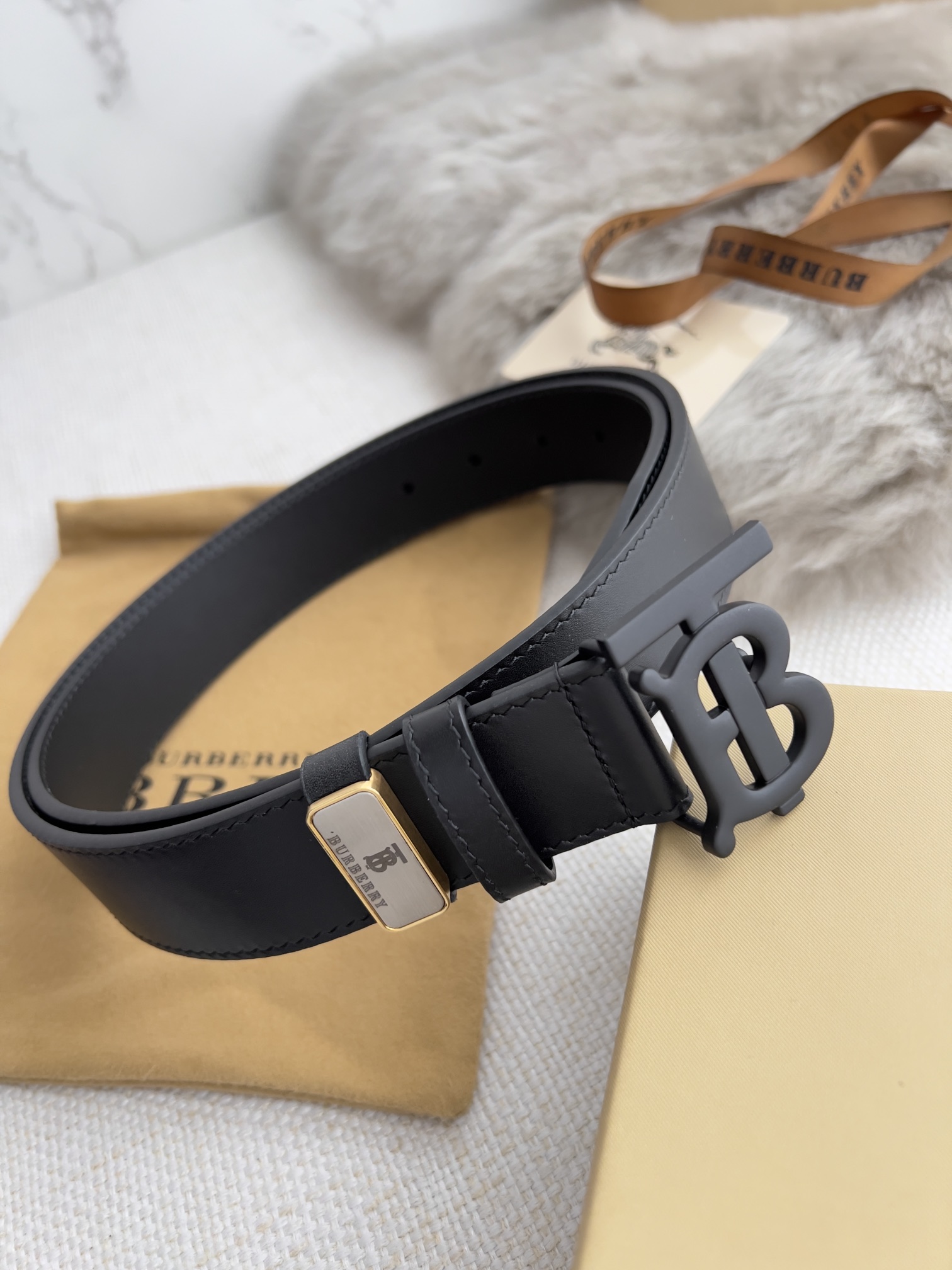 【BURBERRY】(バーバリー) 3.5cm   ベルト メンズ-BRAND OFF