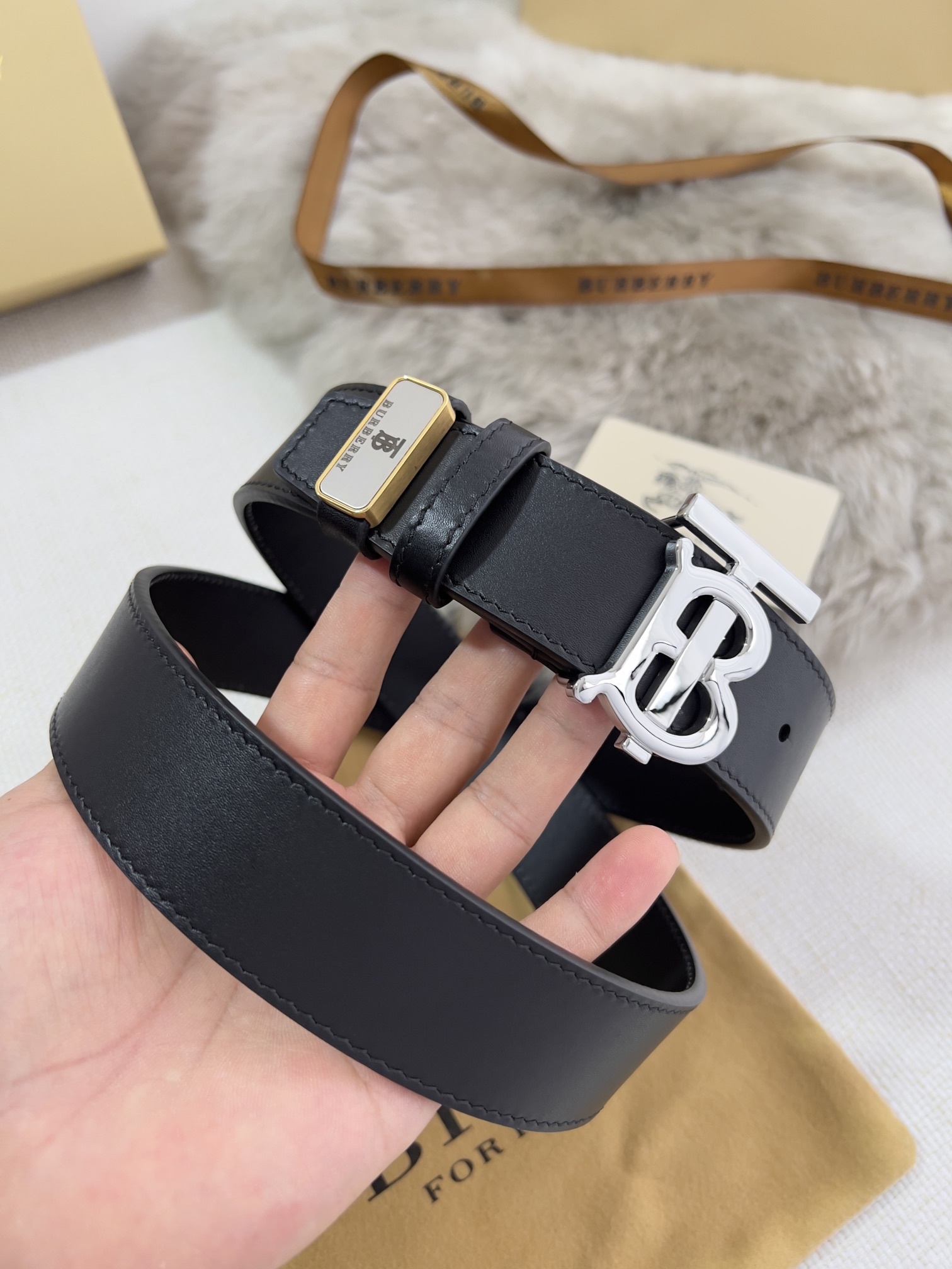 【BURBERRY】(バーバリー) 3.5cm   ベルト メンズ-BRAND OFF