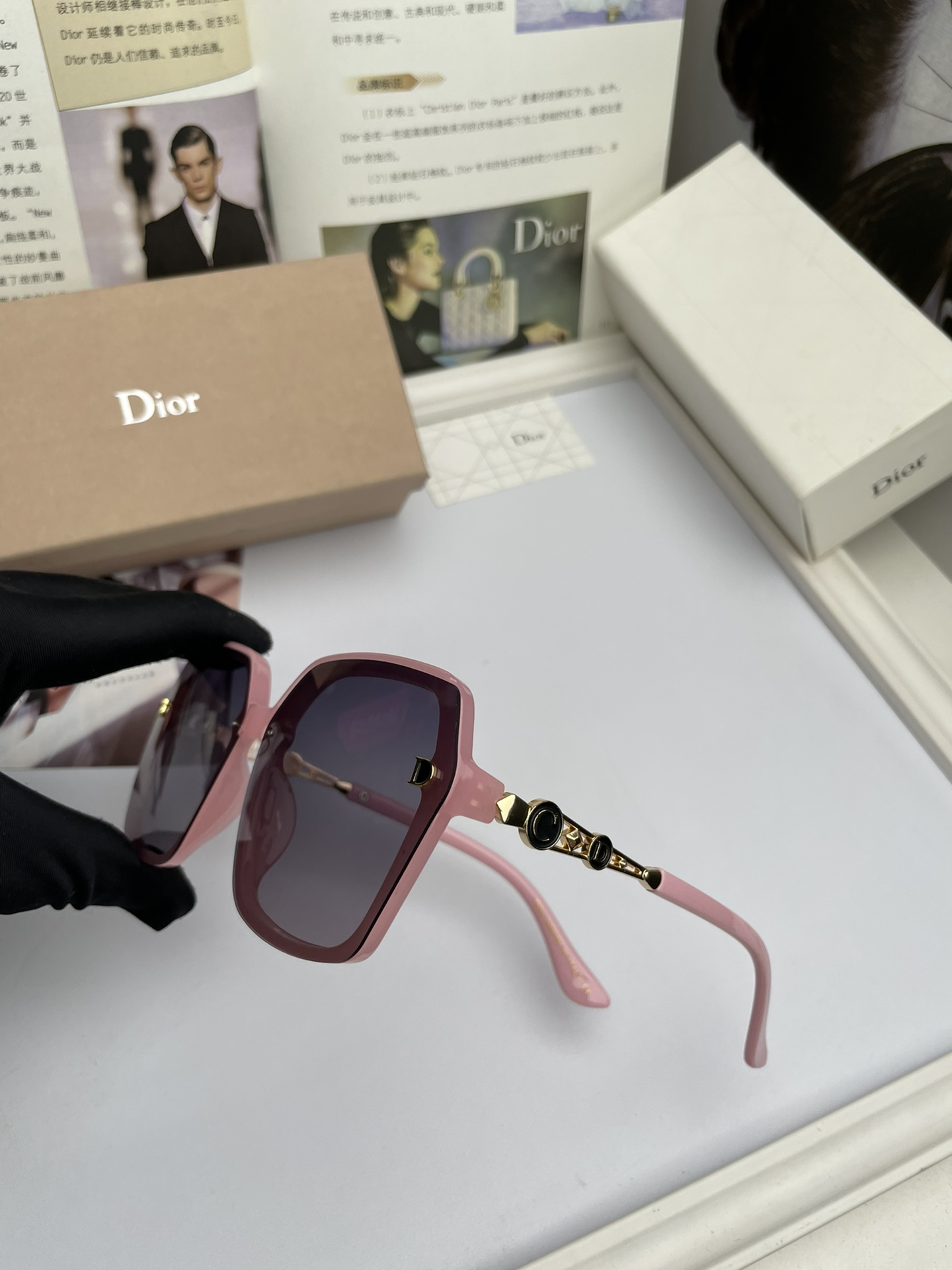 DIOR(  ディオール ) サングラス-BRAND OFF