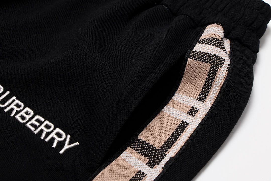 【BURBERRY  公式旗艦店】バーバリー   ショートパンツ  ご好評に付き再入荷！-BRAND OFF