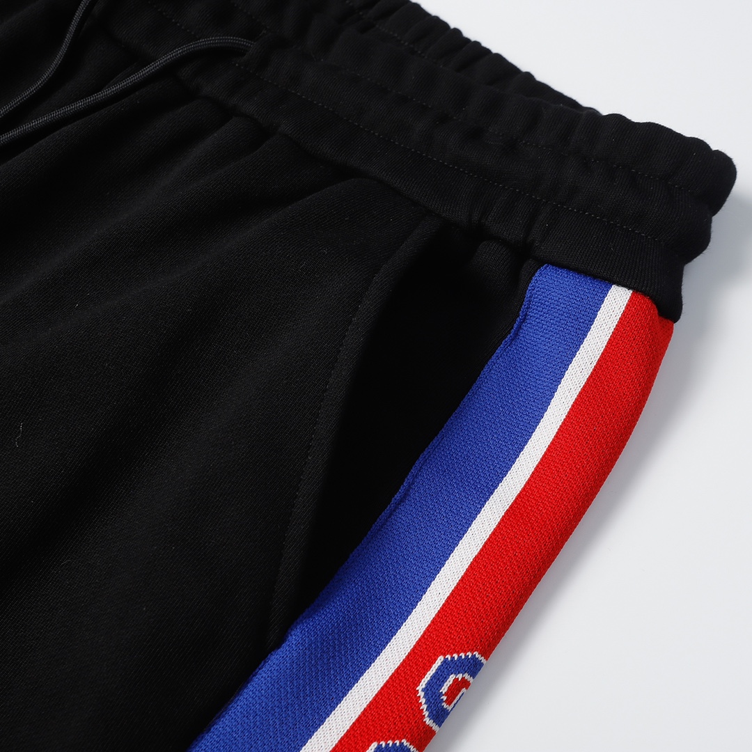 【GUCCI  公式旗艦店】クッチ   ショートパンツ  ご好評に付き再入荷！-BRAND OFF