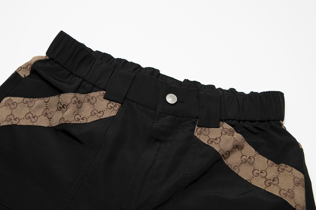【GUCCI公式旗艦店】クッチ  ショートパンツ  ご好評に付き再入荷！-BRAND OFF