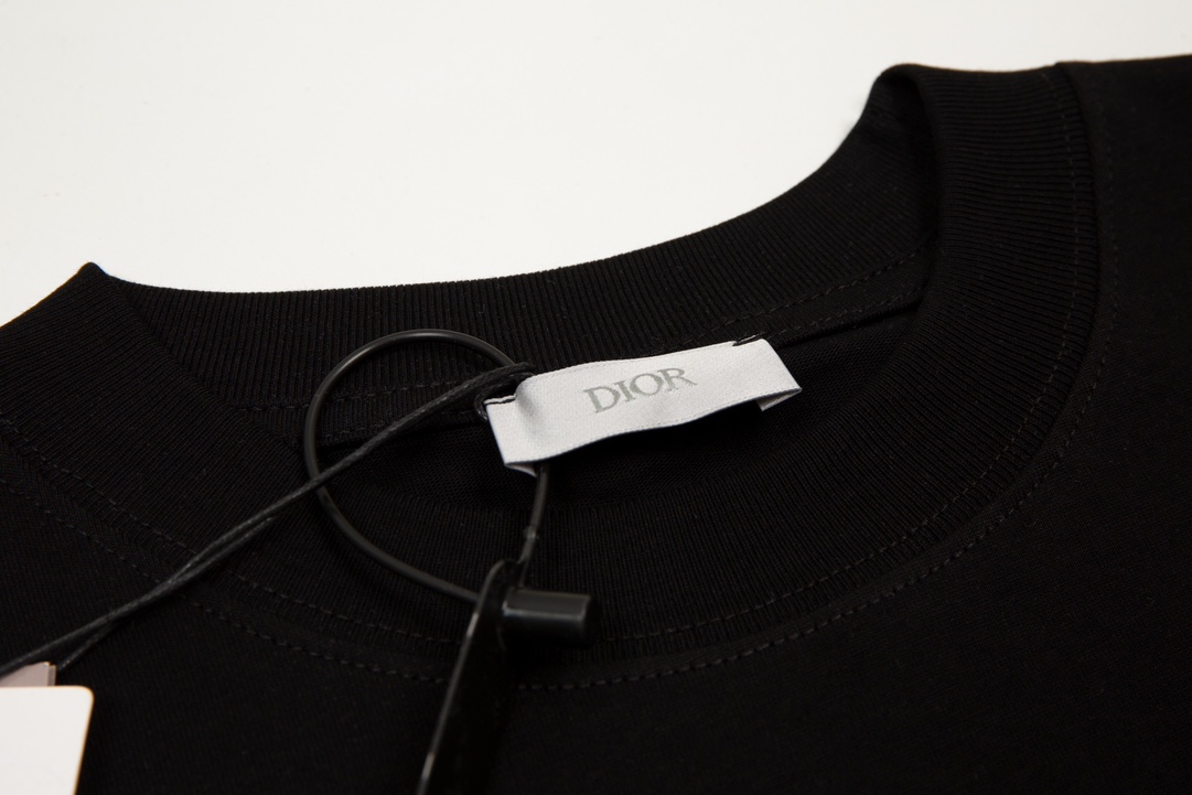 【2026】【DIOR 公式旗艦店】 ディオール    Tシャツご好評に付き再入荷！-BRAND OFF