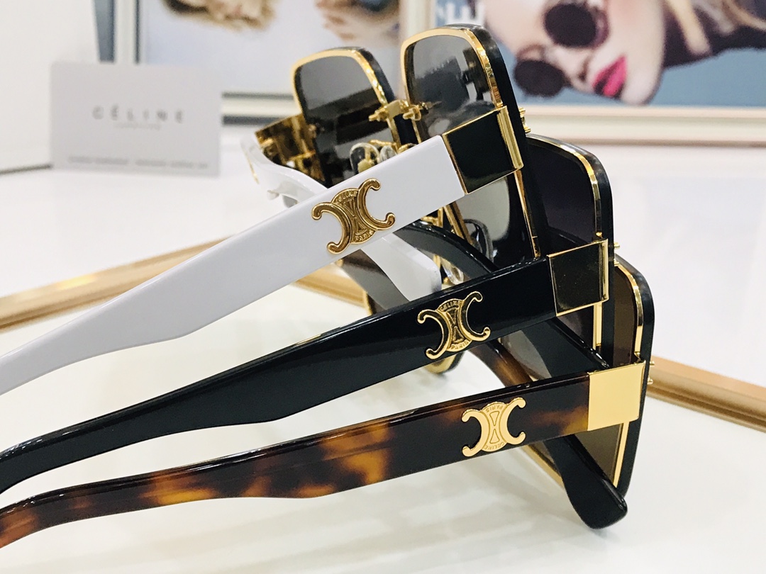 【2026】CELINE(セリーヌ) サングラス-BRAND OFF