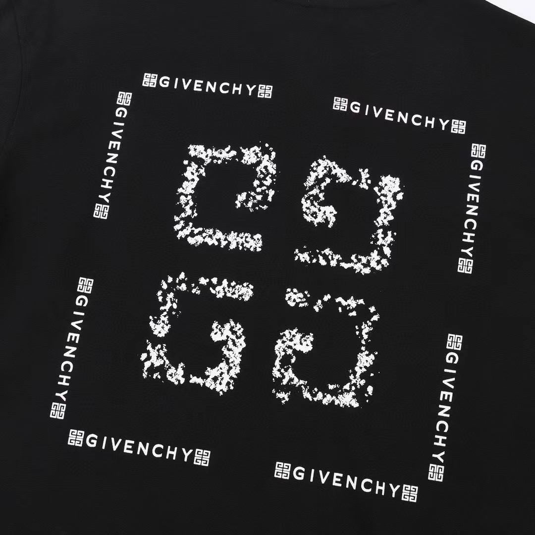 【2026】【GIVENCHY 公式旗艦店】ジバンシー   Tシャツ ご好評に付き再入荷！-BRAND OFF