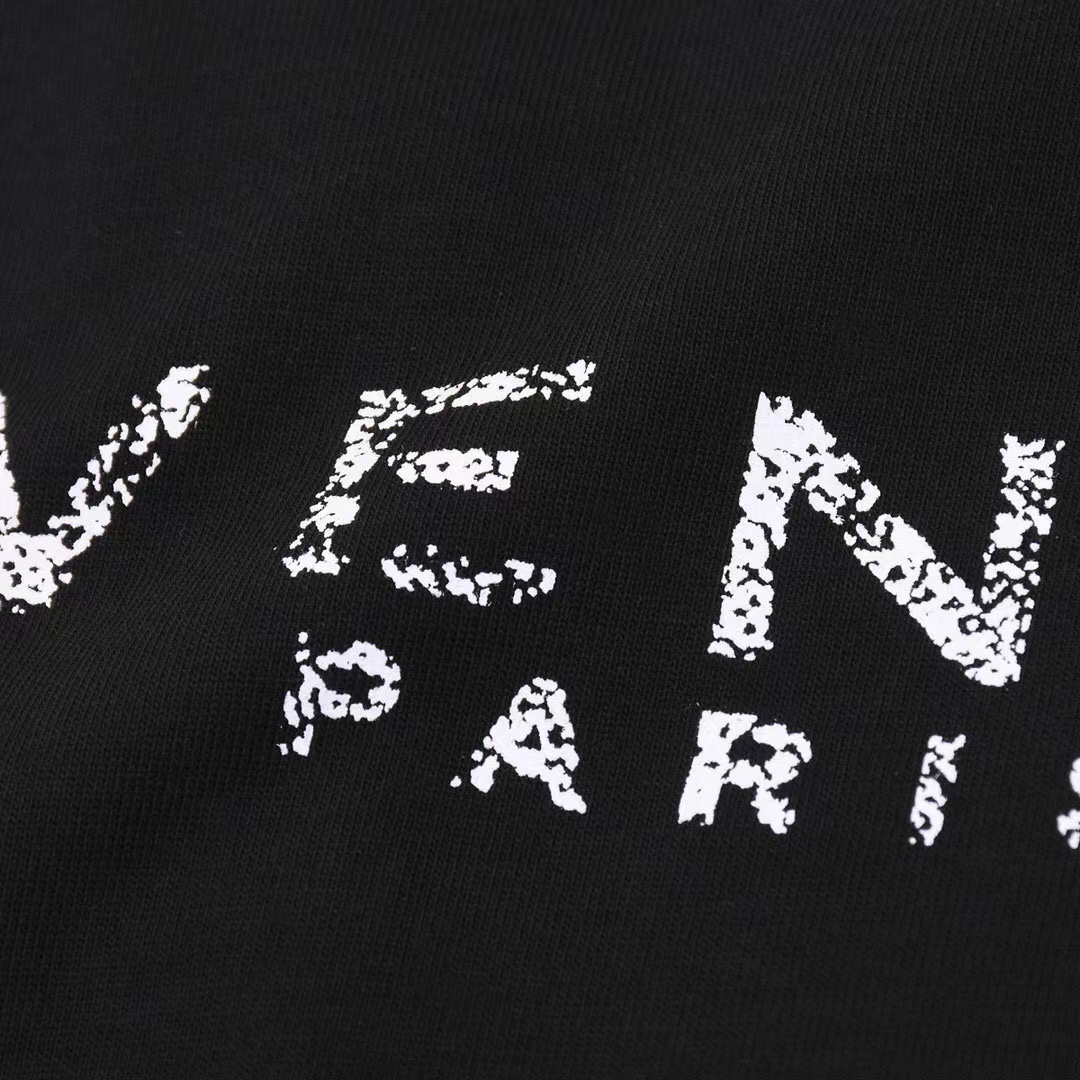 【2026】【GIVENCHY 公式旗艦店】ジバンシー   Tシャツ ご好評に付き再入荷！-BRAND OFF