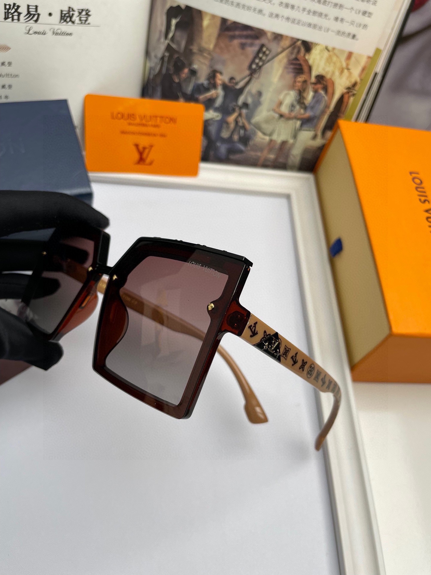 LOUIS VUITTON (ルイヴィトン) サングラス-BRAND OFF