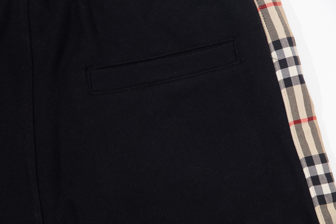 【2026】【BURBERRY 公式旗艦店】バーバリー    ショートパンツ  ご好評に付き再入荷！-BRAND OFF
