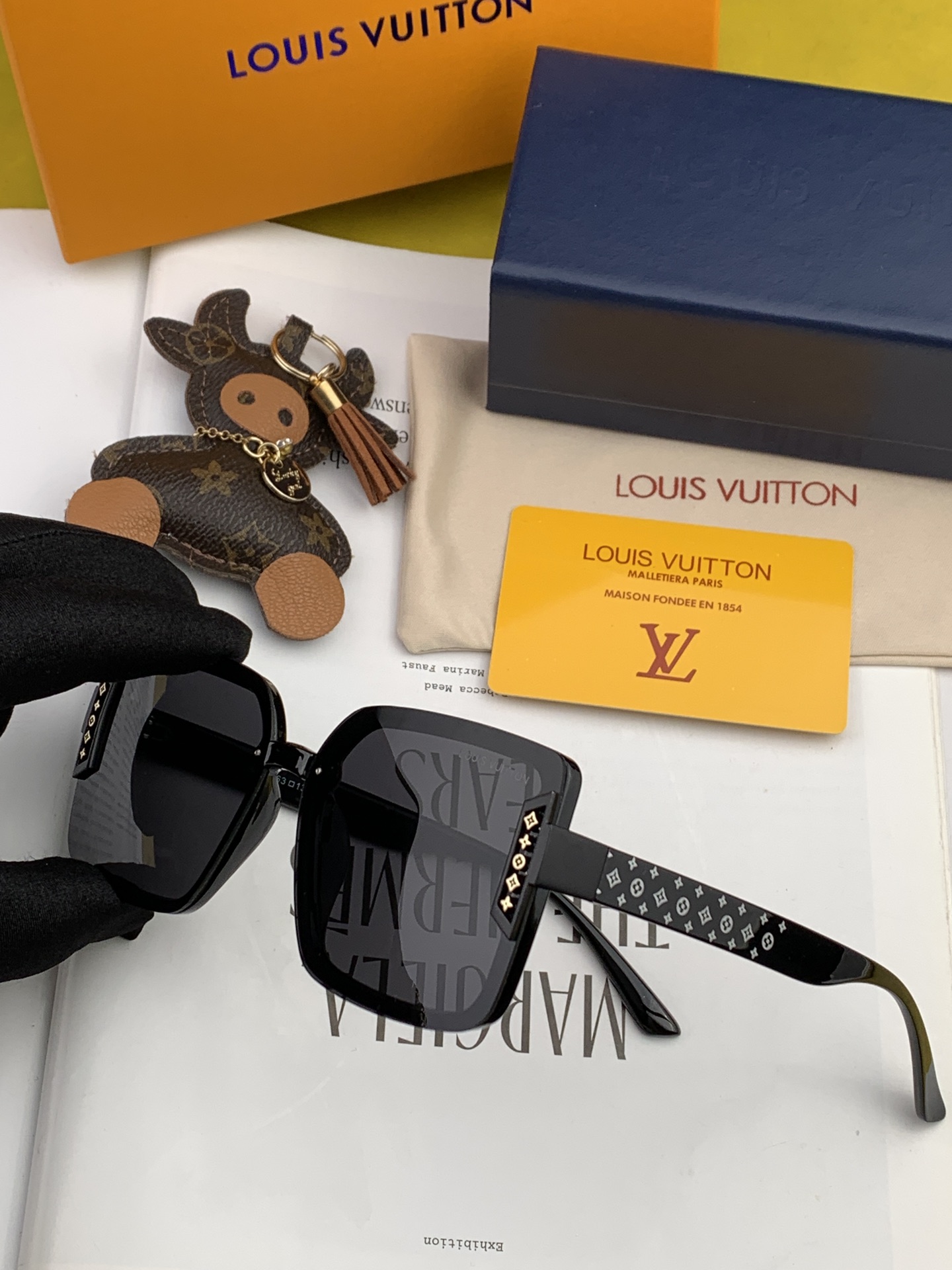【2026】LOUIS VUITTON( ルイヴィトン) サングラス-BRAND OFF