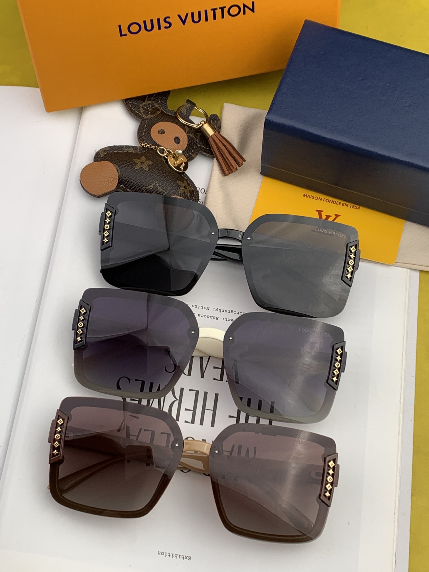【2026】LOUIS VUITTON( ルイヴィトン) サングラス-BRAND OFF