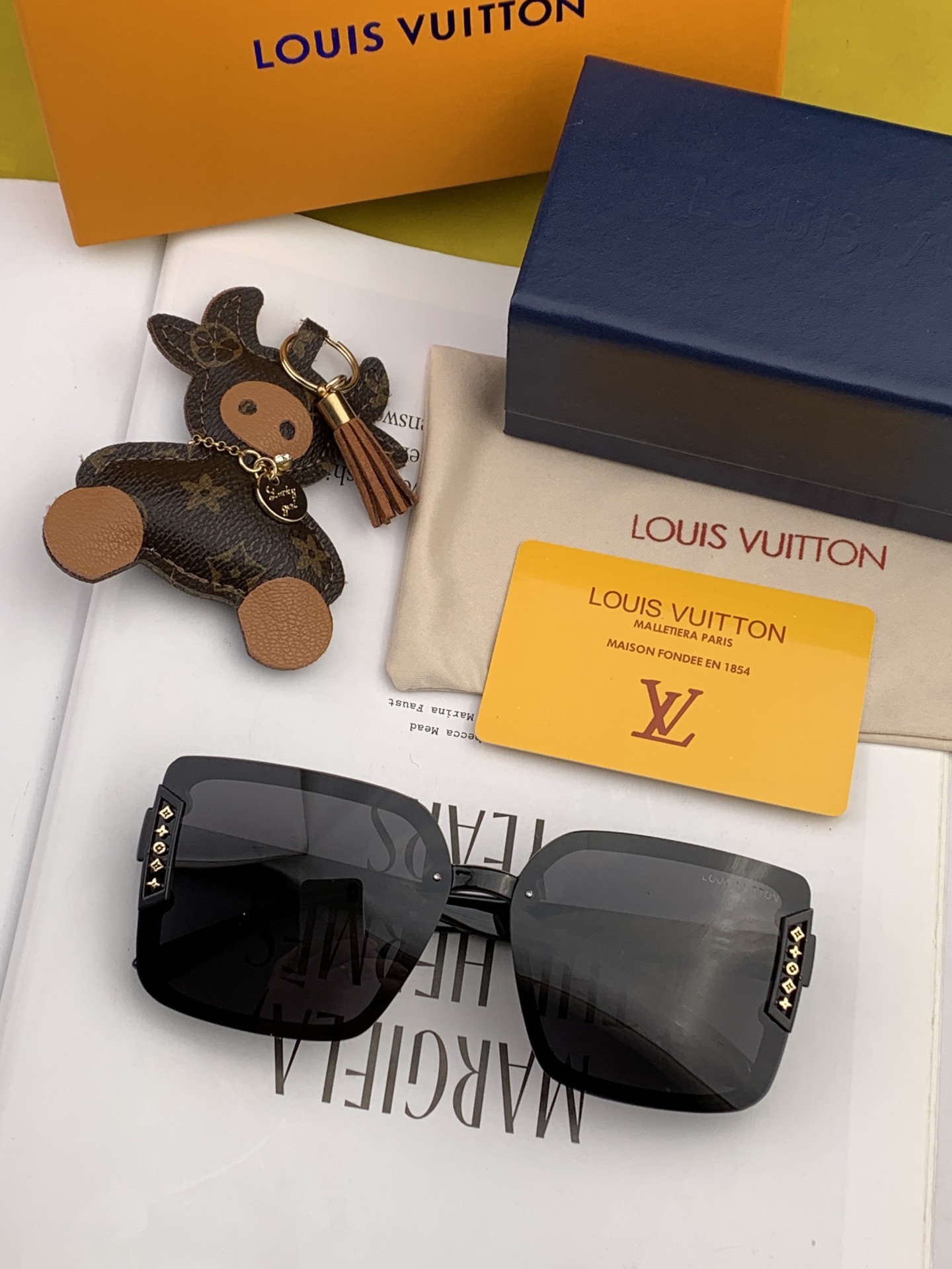 【2026】LOUIS VUITTON( ルイヴィトン) サングラス-BRAND OFF