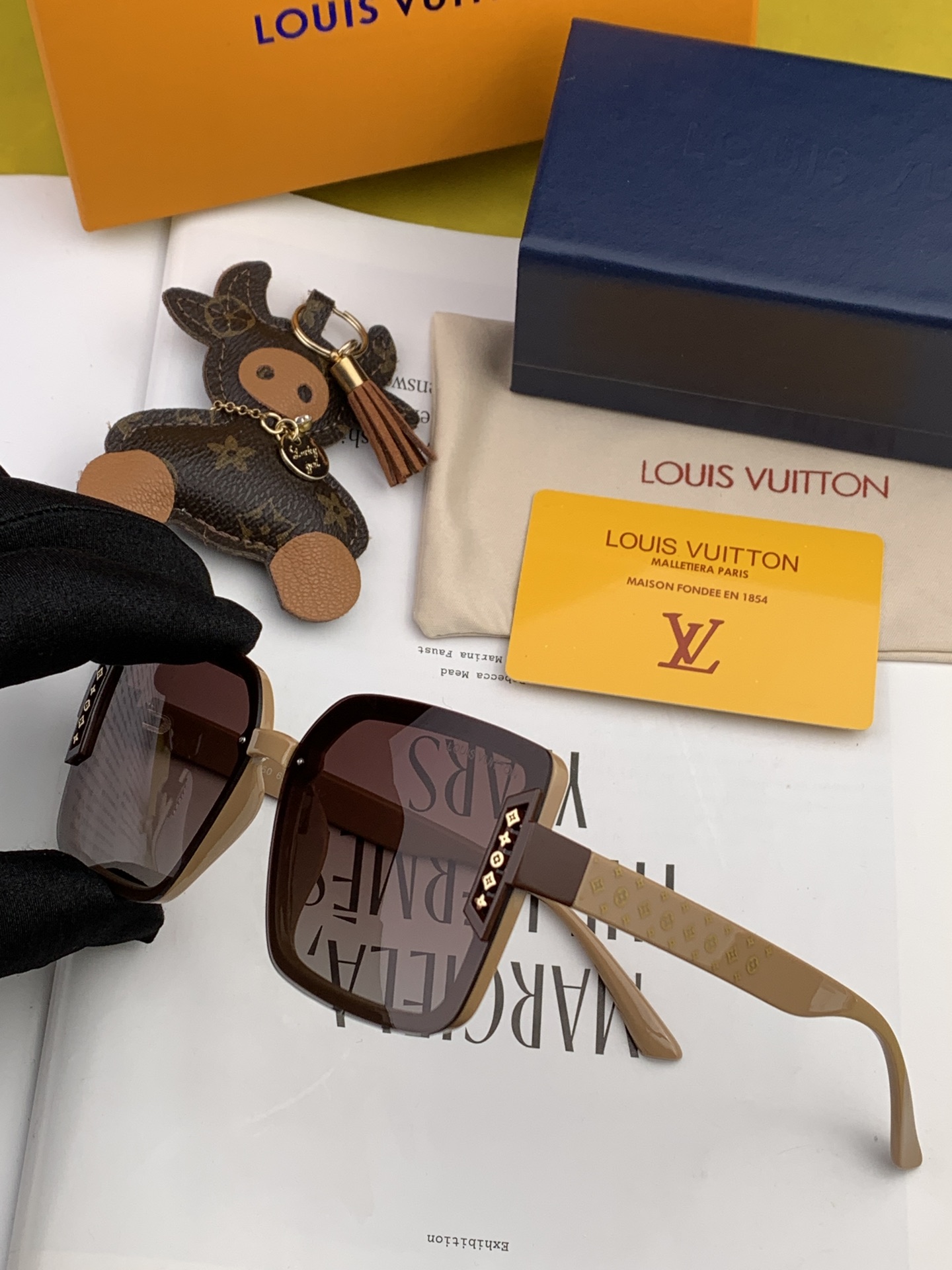 【2026】LOUIS VUITTON( ルイヴィトン) サングラス-BRAND OFF