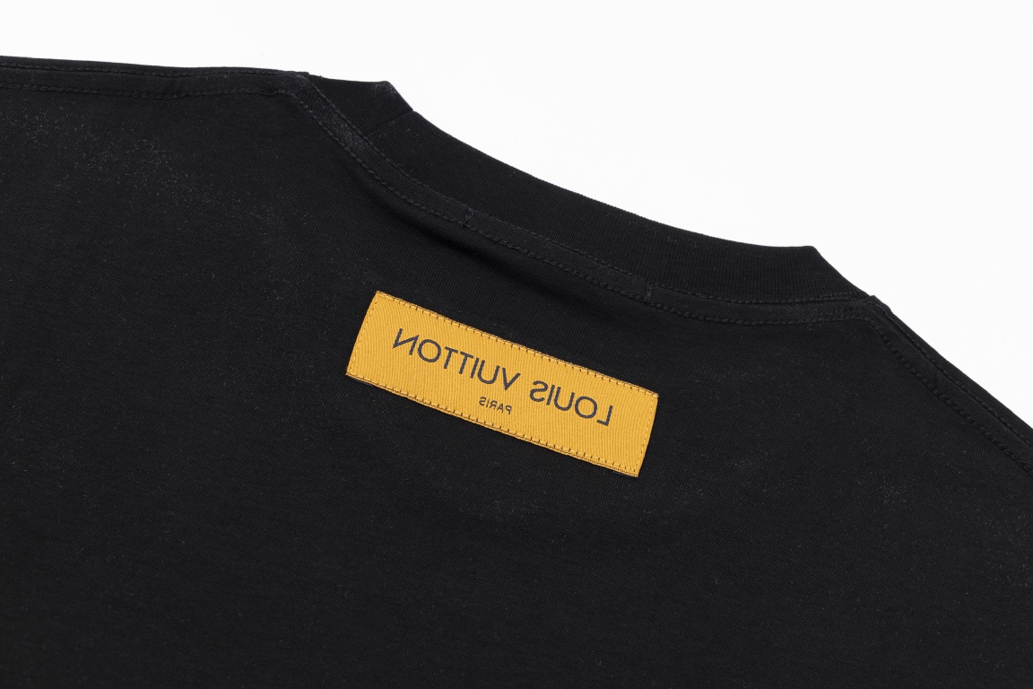 【2026】【LOUIS VUITTON 公式旗艦店】ルイヴィトン  Tシャツ   ご好評に付き再入荷！-BRAND OFF
