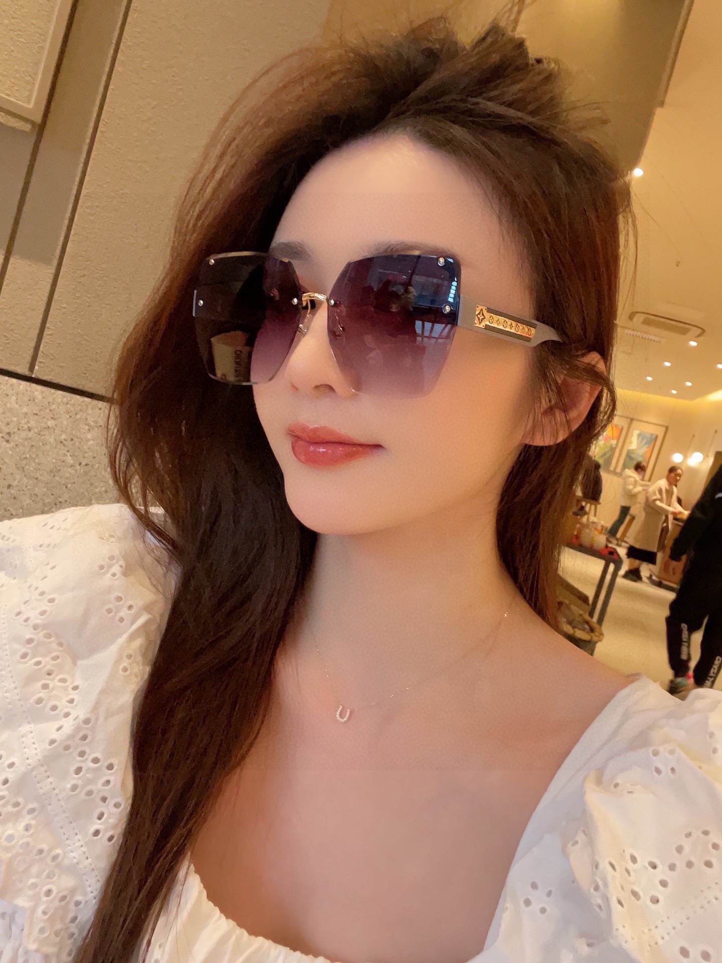 LOUIS VUITTON( ルイヴィトン) サングラス-BRAND OFF