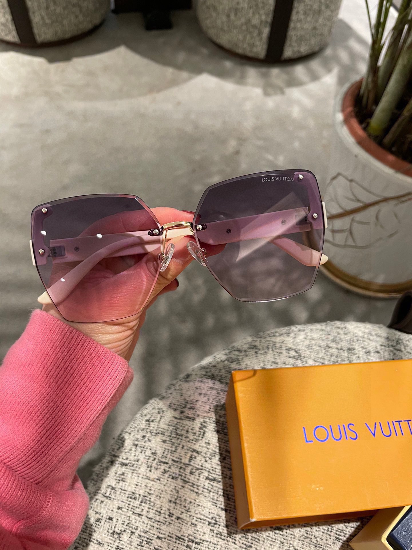 LOUIS VUITTON( ルイヴィトン) サングラス-BRAND OFF