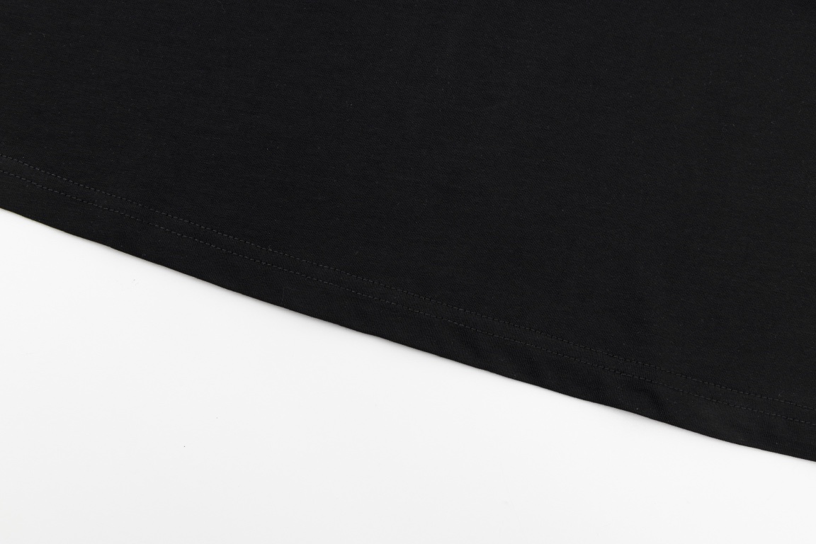 【2026】【FENDI  公式旗艦店】フェンディ   Tシャツご好評に付き再入荷！-BRAND OFF