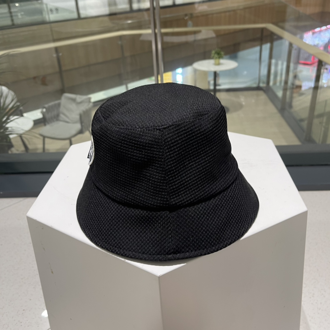 PRADA (プラダ)フィッシャーマンズハット-BRAND OFF