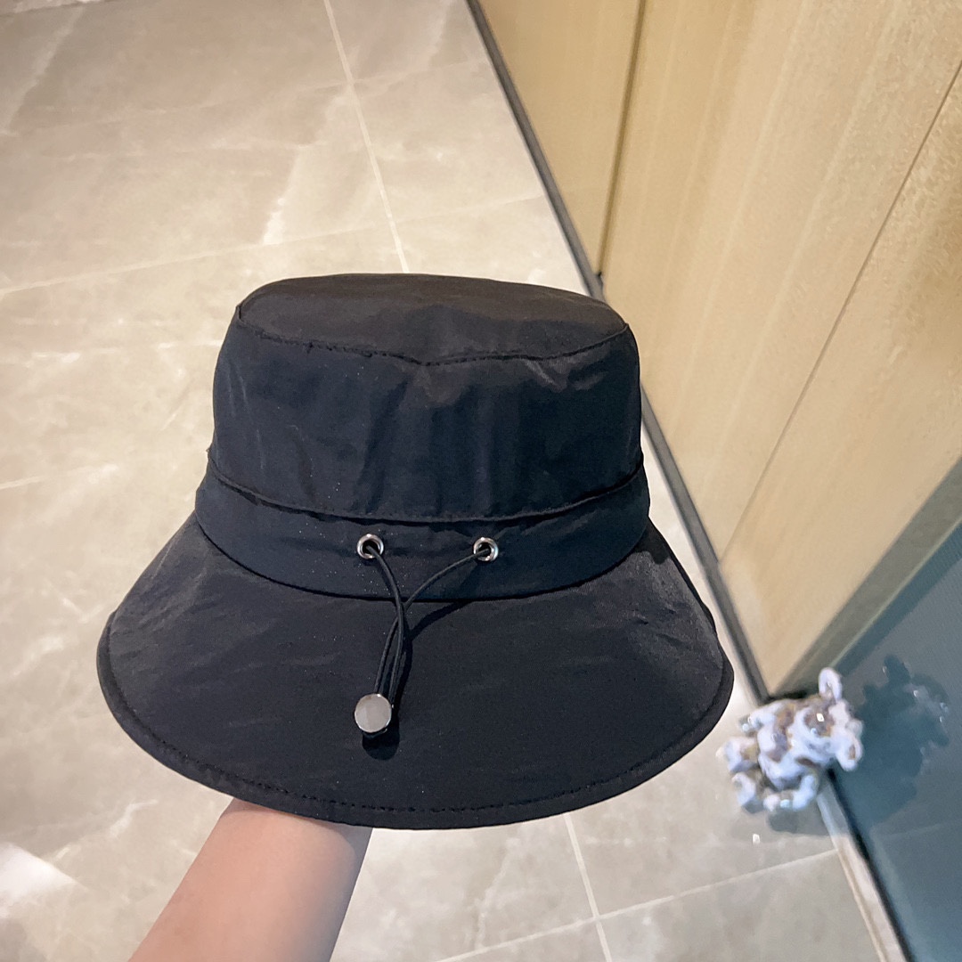 PRADA (プラダ)フィッシャーマンズハット-BRAND OFF
