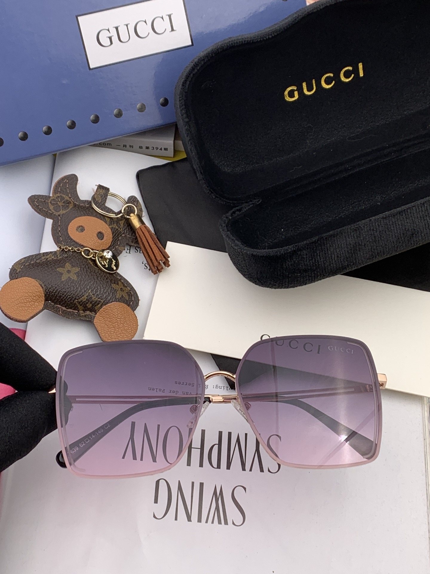 GUCCI(クッチ ) サングラス-BRAND OFF