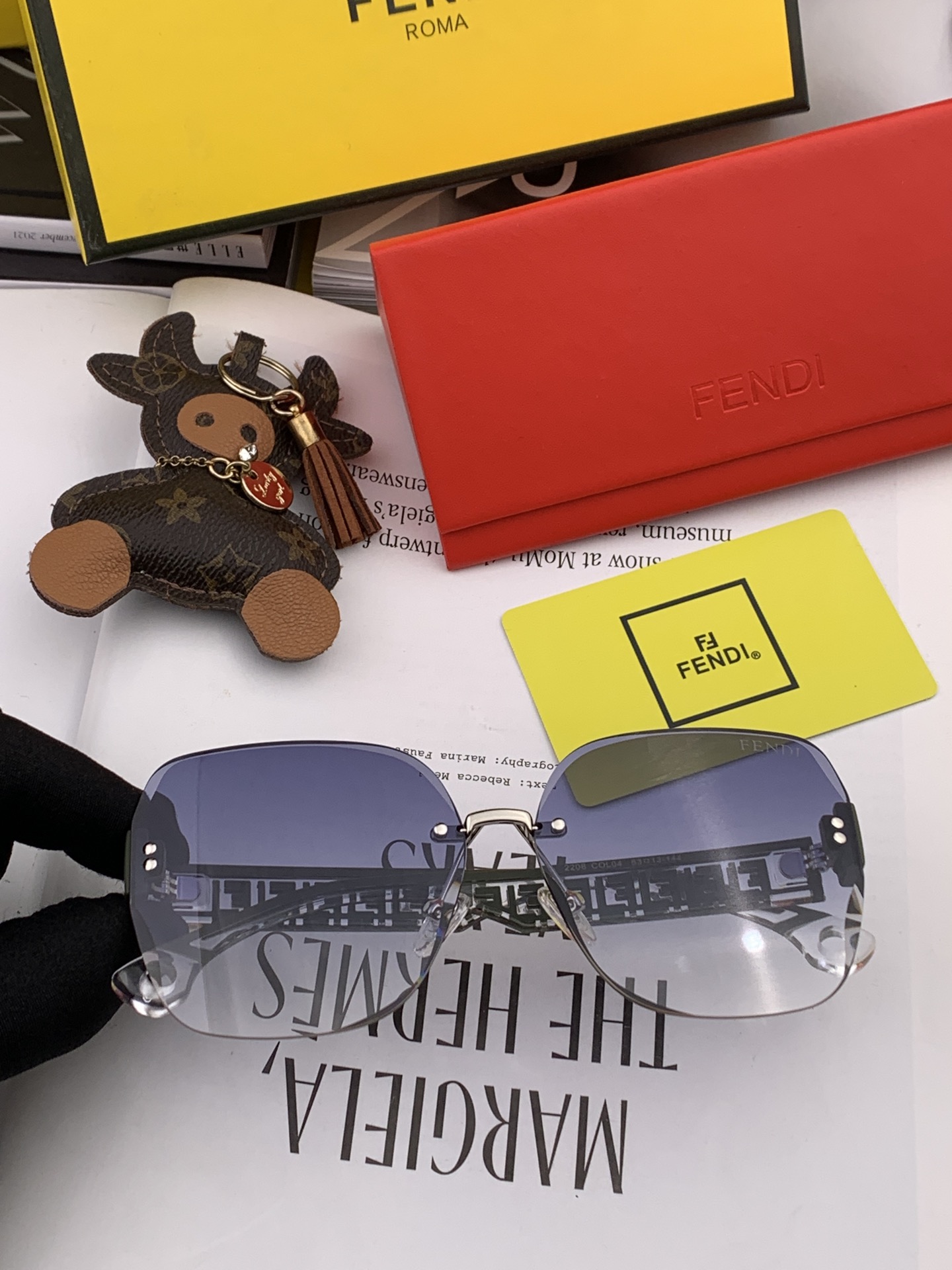 【2026】FENDI(フェンディ ) サングラス-BRAND OFF