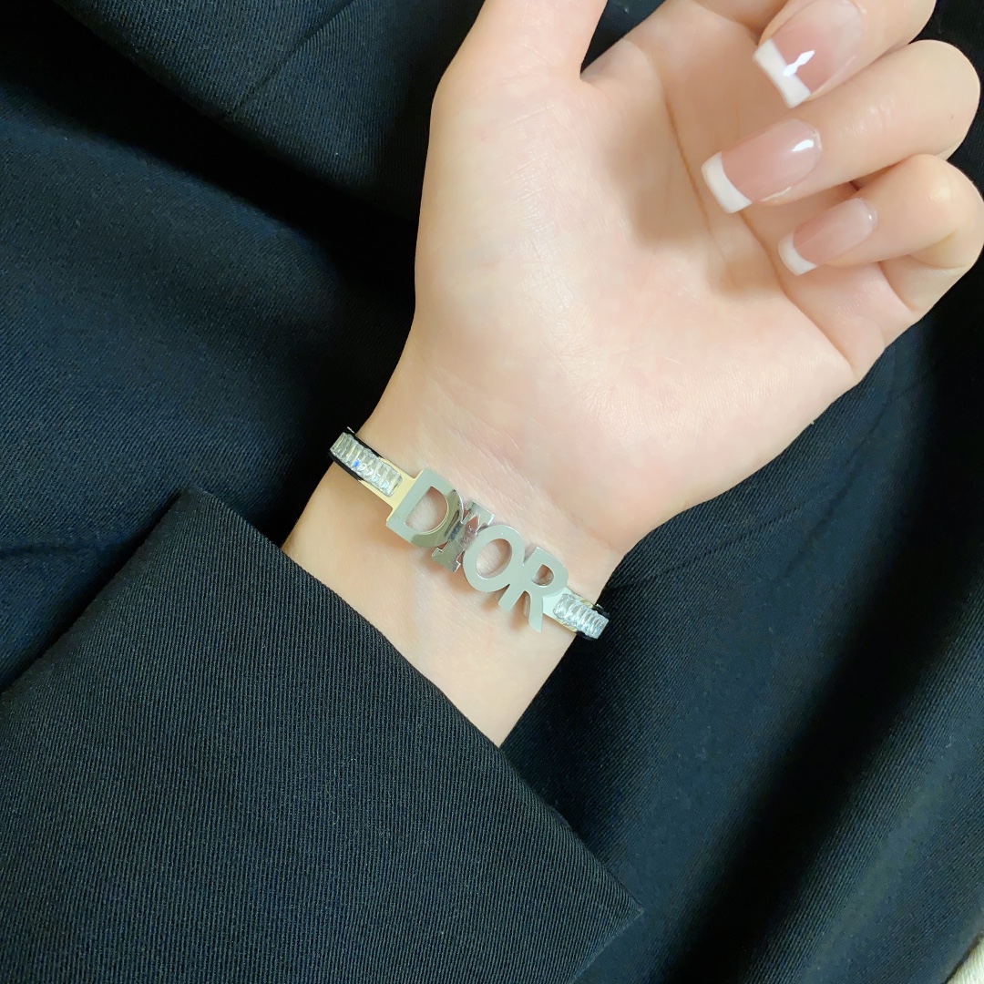 【2026】【DIOR】ブレスレット、ファッションシンプルなスタイル-BRAND OFF