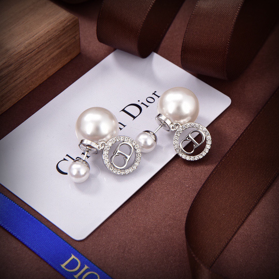 【2026】【DIOR】 ディオール   ファッションスタイルのイヤリング-BRAND OFF