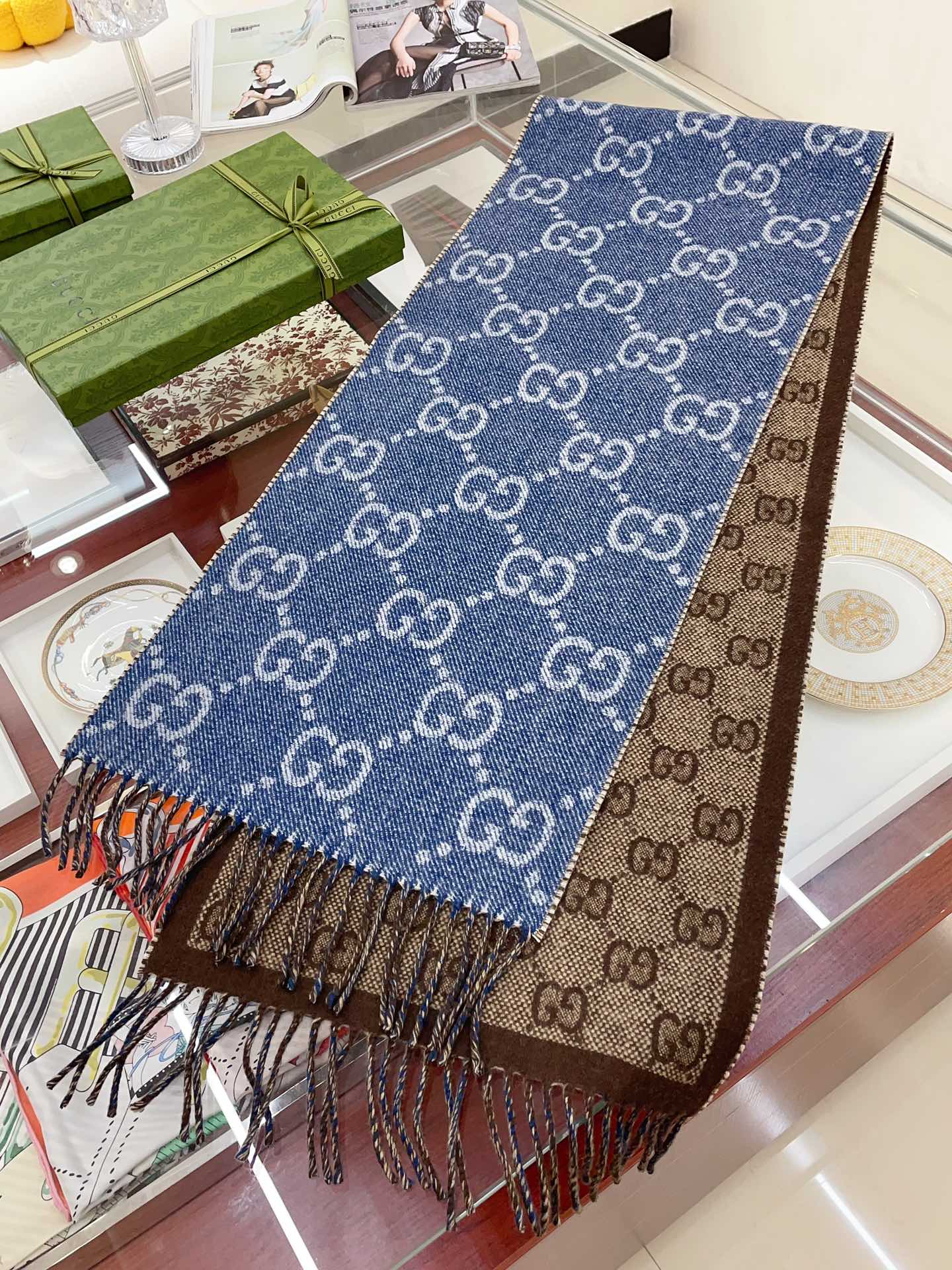 【GUCCI公式旗艦店】グッチ スカーフ 限定発売 送料無料-BRAND OFF