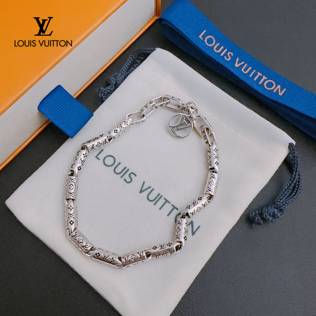 LOUIS VUITTON（ルイヴィトン） ブレスレット-BRAND OFF
