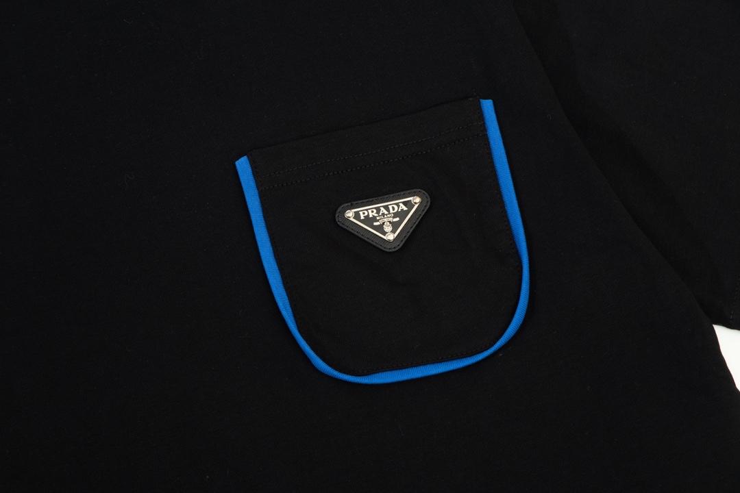 【2026】【PRADA 公式旗艦店】 プラダ Tシャツ  ご好評に付き再入荷！-BRAND OFF