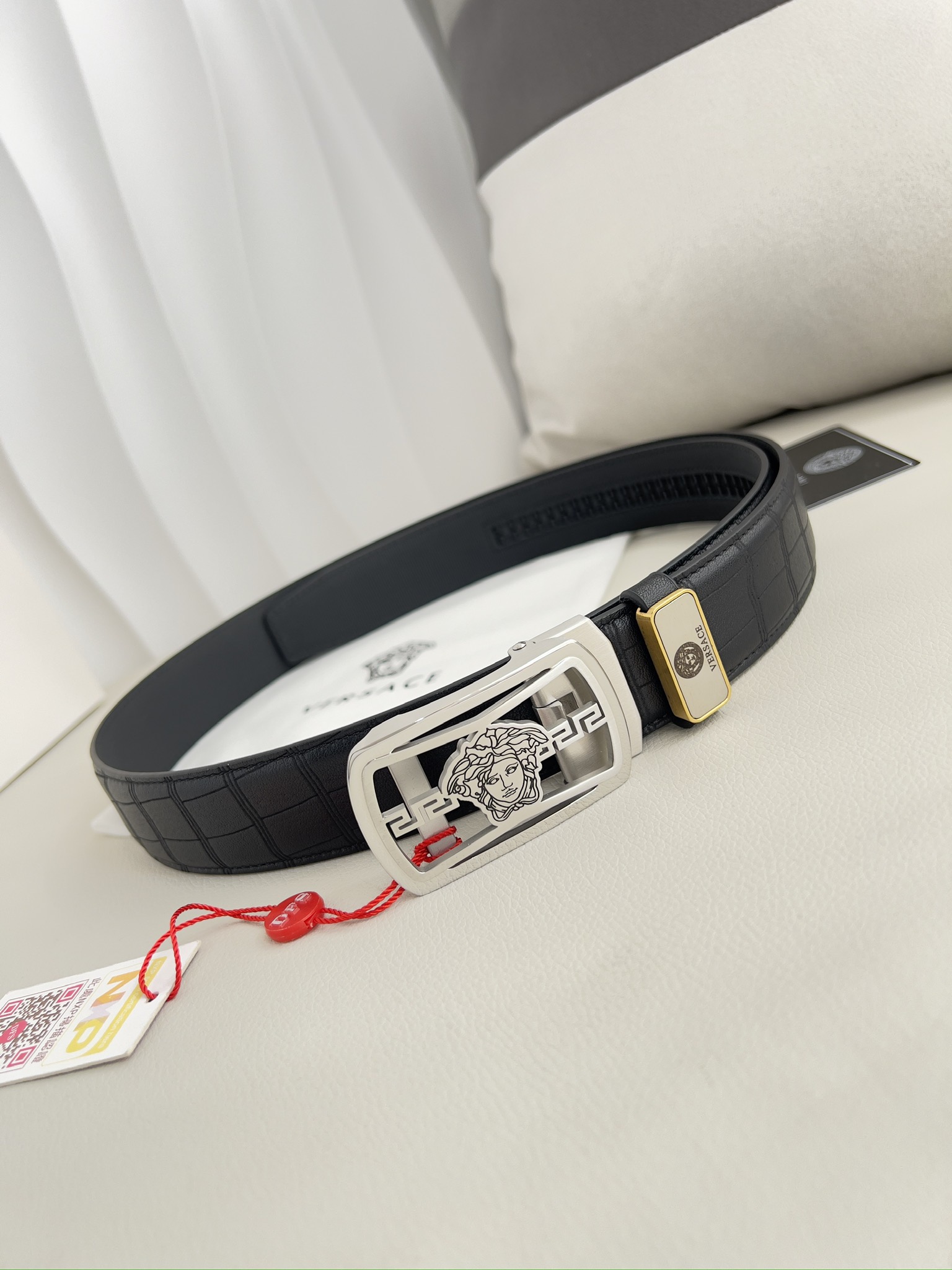 【VERSACE】(ヴェルサーチ) 3.5cmベルト メンズ 24706-BRAND OFF
