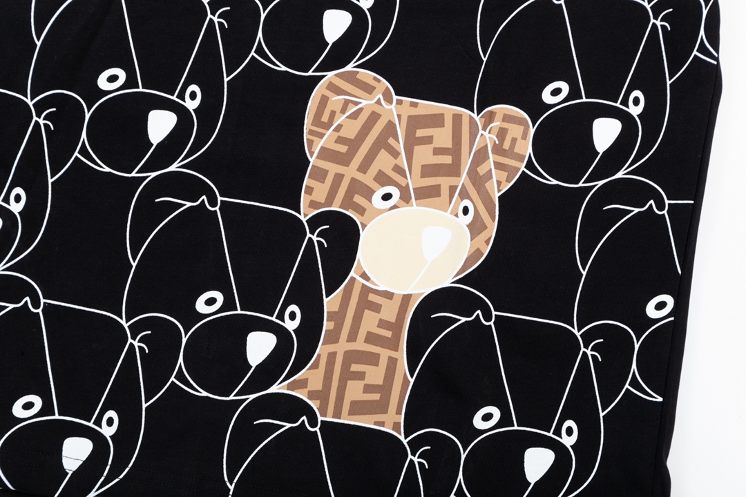 【2026】【FENDI 公式旗艦店】フェンディ  Tシャツ ご好評に付き再入荷！-BRAND OFF