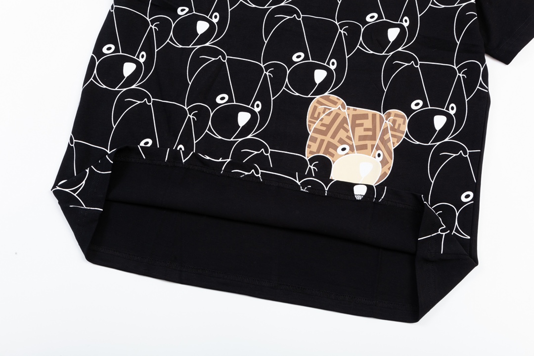 【2026】【FENDI 公式旗艦店】フェンディ  Tシャツ ご好評に付き再入荷！-BRAND OFF