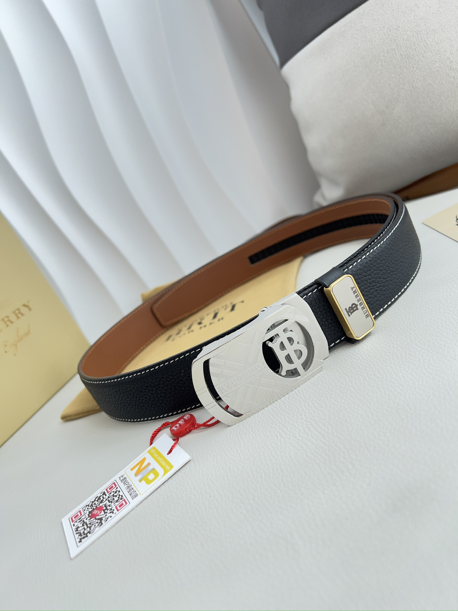 【BURBERRY】(バーバリー) 3.5cmベルト メンズ-BRAND OFF