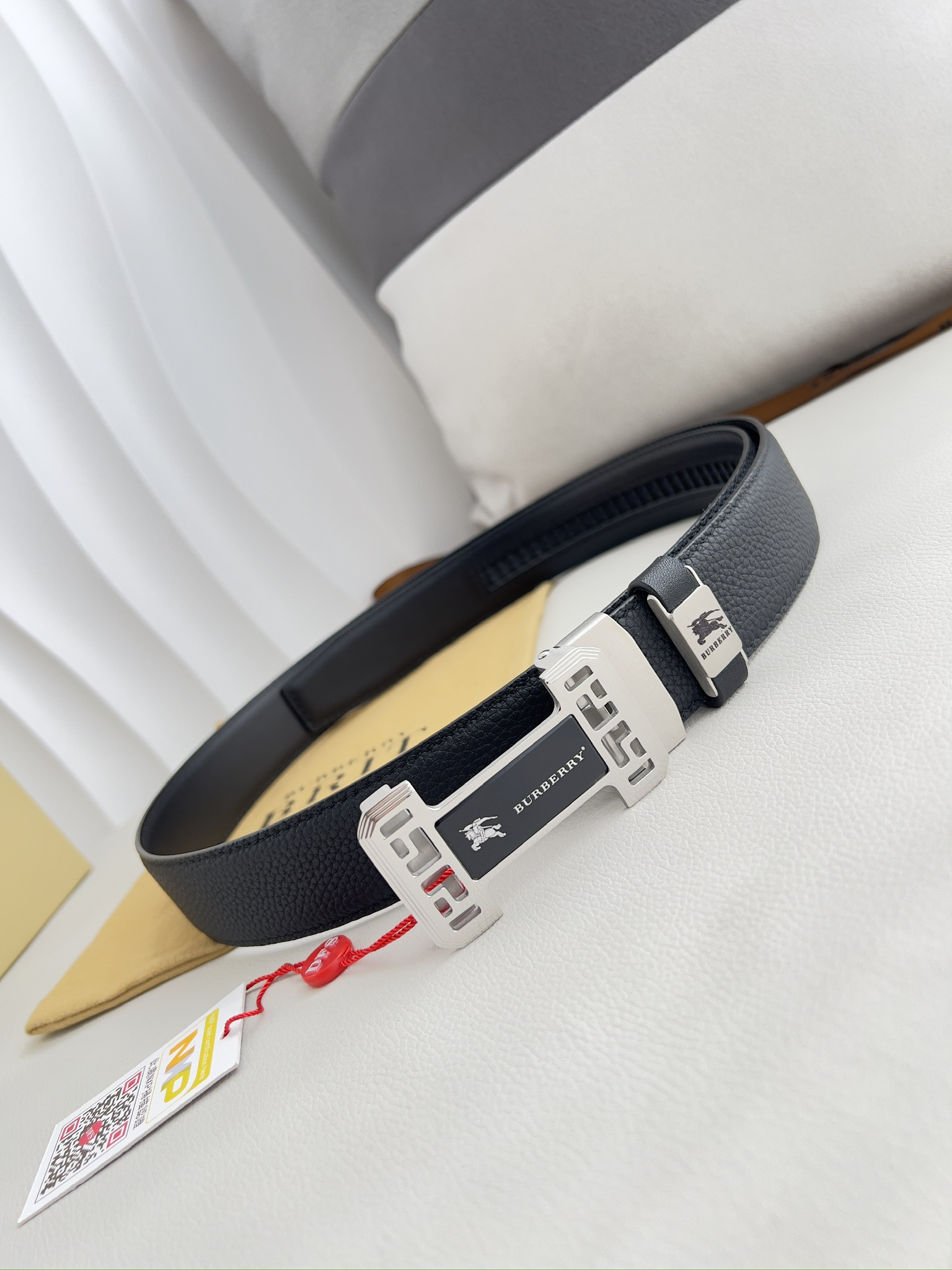 【BURBERRY 】(バーバリー) 3.5cmベルト メンズ 240904-BRAND OFF