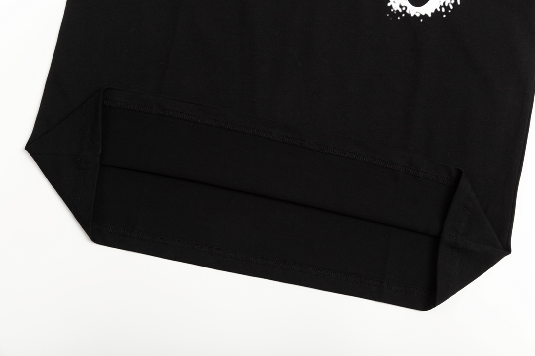 【2026】【PRADA  公式旗艦店】プラダ  Tシャツ ご好評に付き再入荷！-BRAND OFF