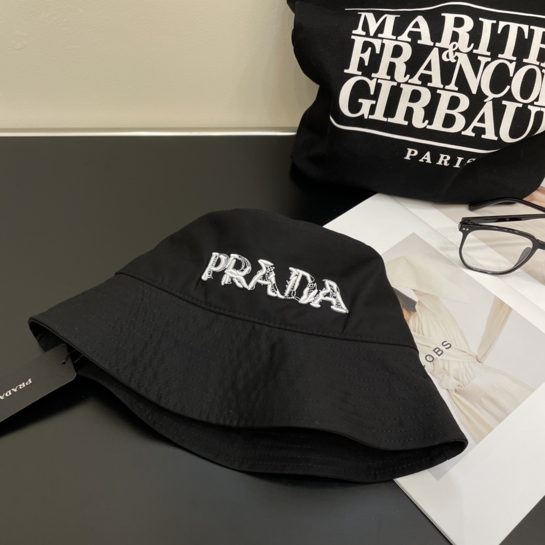 PRADA (プラダ)フィッシャーマンズハット 240904-BRAND OFF