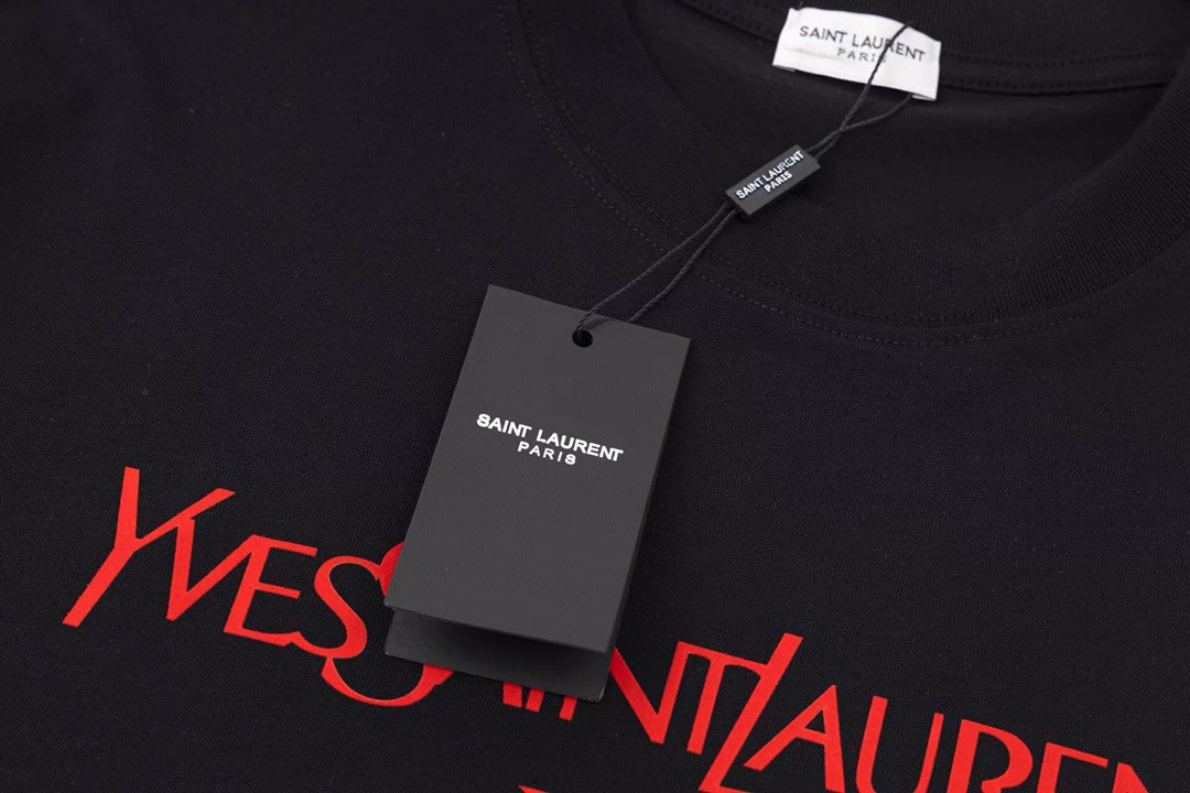 【YSL SAINT LAURENT 公式旗艦店】サンローラン Tシャツ ご好評に付き再入荷！-BRAND OFF