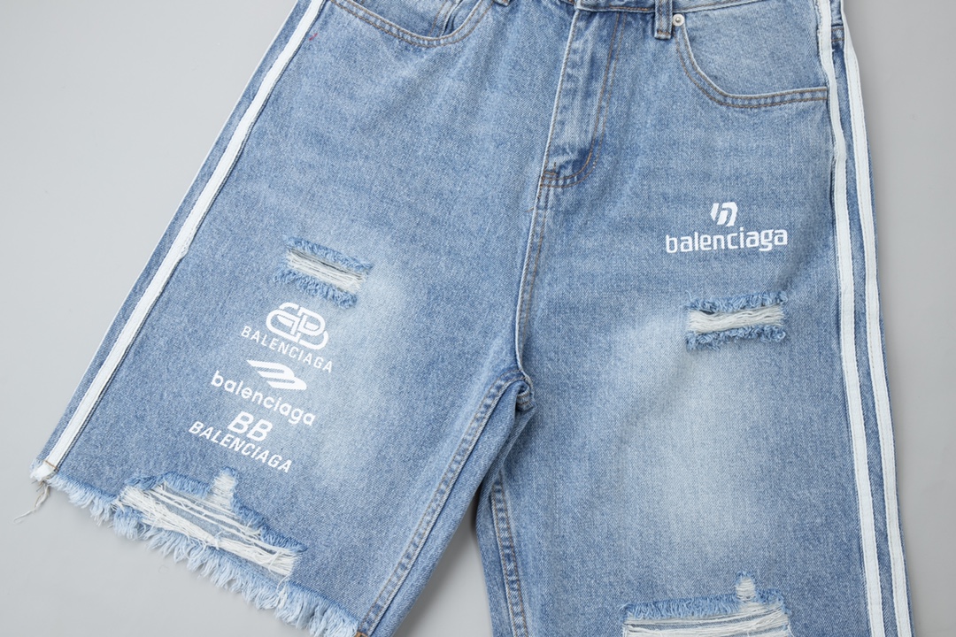 【2026】【BALENCIAGA  公式旗艦店】バレンシアガ   ショートパンツ  ご好評に付き再入荷！-BRAND OFF