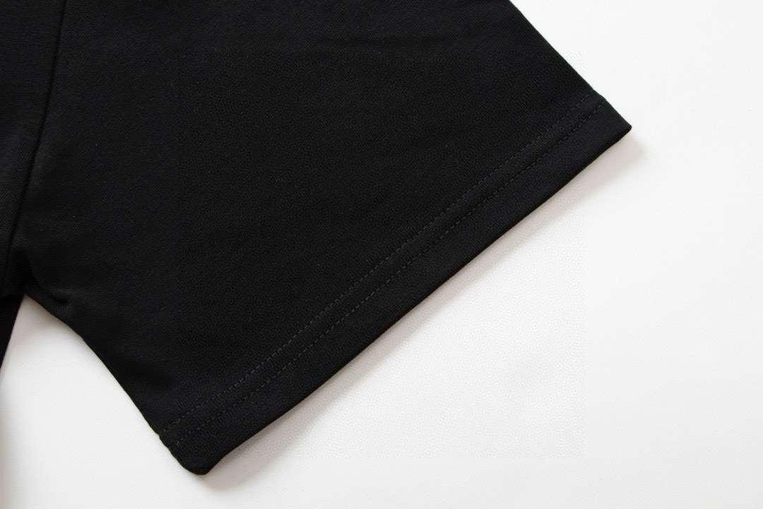 【2026】【LOUIS VUITTON 公式旗艦店】 ルイヴィトン  Tシャツ ご好評に付き再入荷！-BRAND OFF