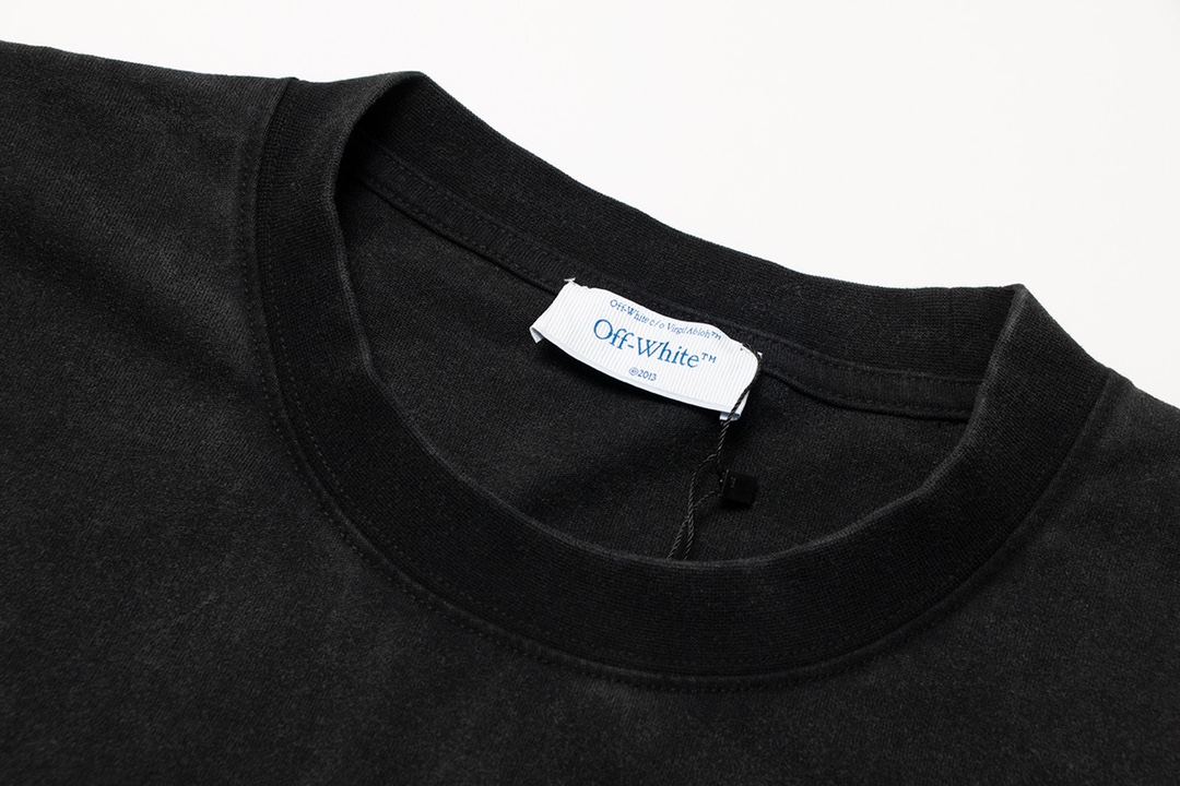 【OFF-WHITE 公式旗艦店】オフホワイト  Tシャツ ご好評に付き再入荷！24629-BRAND OFF