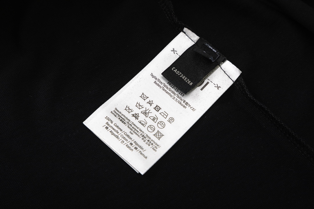 【2026】【FENDI 公式旗艦店】フェンディ   Tシャツ ご好評に付き再入荷！-BRAND OFF