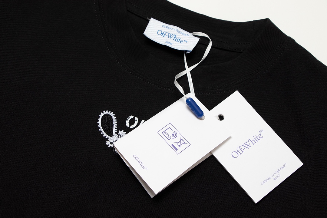 【OFF-WHITE 公式旗艦店】オフホワイト  Tシャツ ご好評に付き再入荷！-BRAND OFF