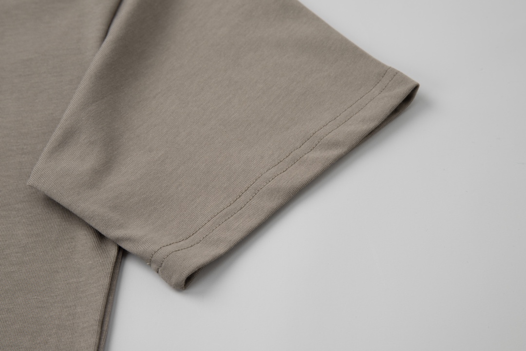 【2026】【DIOR  公式旗艦店】ディオール  Tシャツ ご好評に付き再入荷！-BRAND OFF