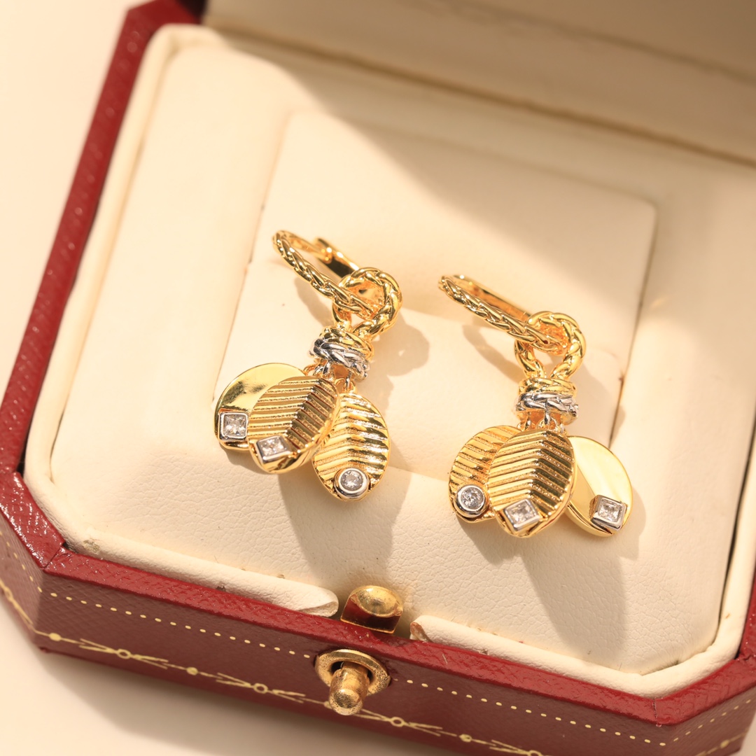 【CARTIER】 カルティエ   ファッションスタイルのイヤリング-BRAND OFF