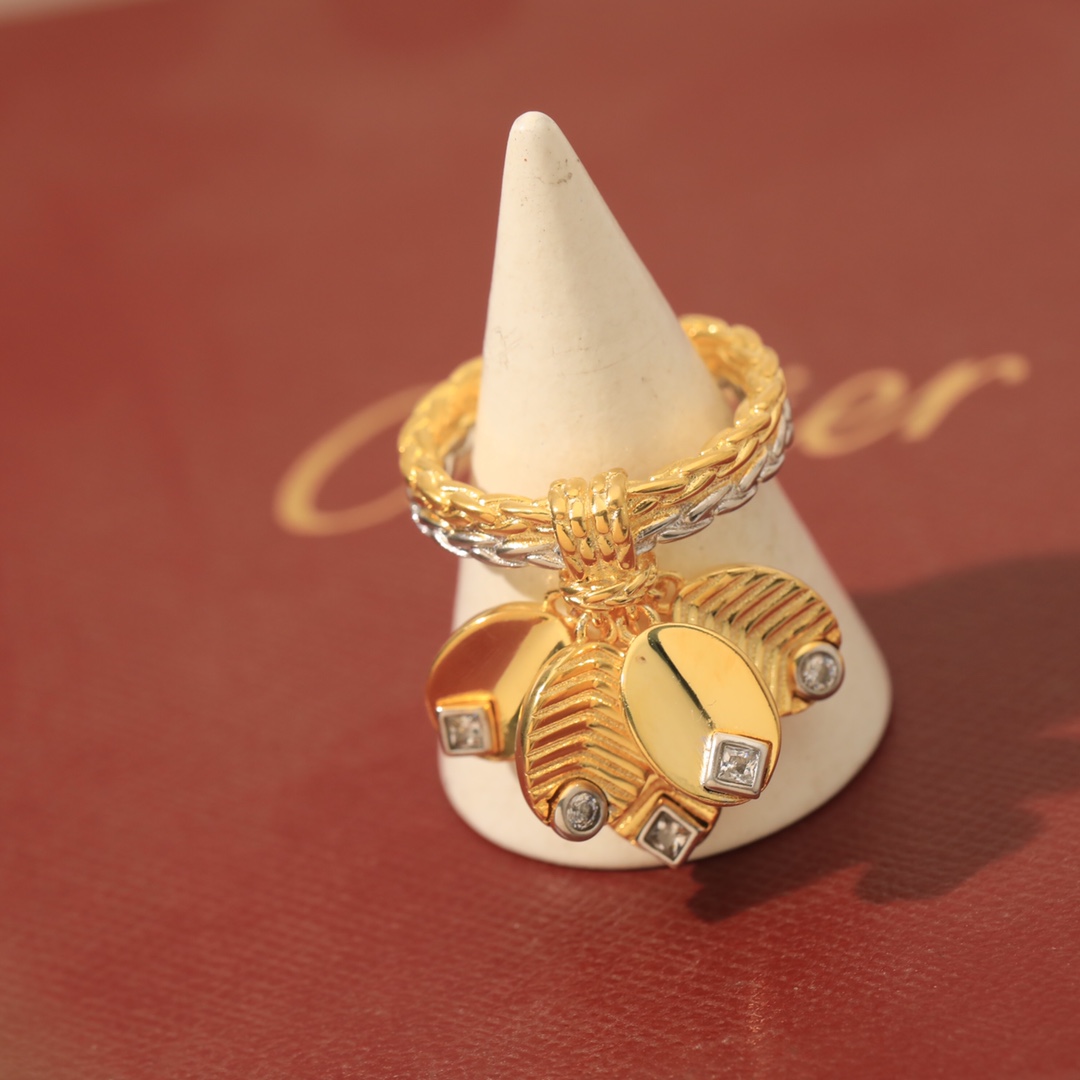 【CARTIER】カルティエ 指輪-BRAND OFF
