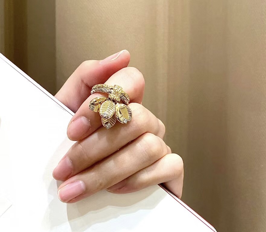 【CARTIER】カルティエ 指輪-BRAND OFF